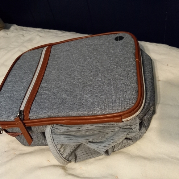 Lunch box bag made by Fit+Fresh - Picture 2 of 3